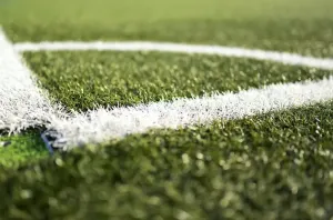 Piłkochwyty a bezpieczeństwo na boisku sportowym