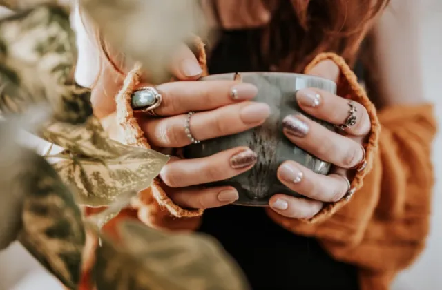 Autumn nails – co zawita na paznokciach tej jesieni?
